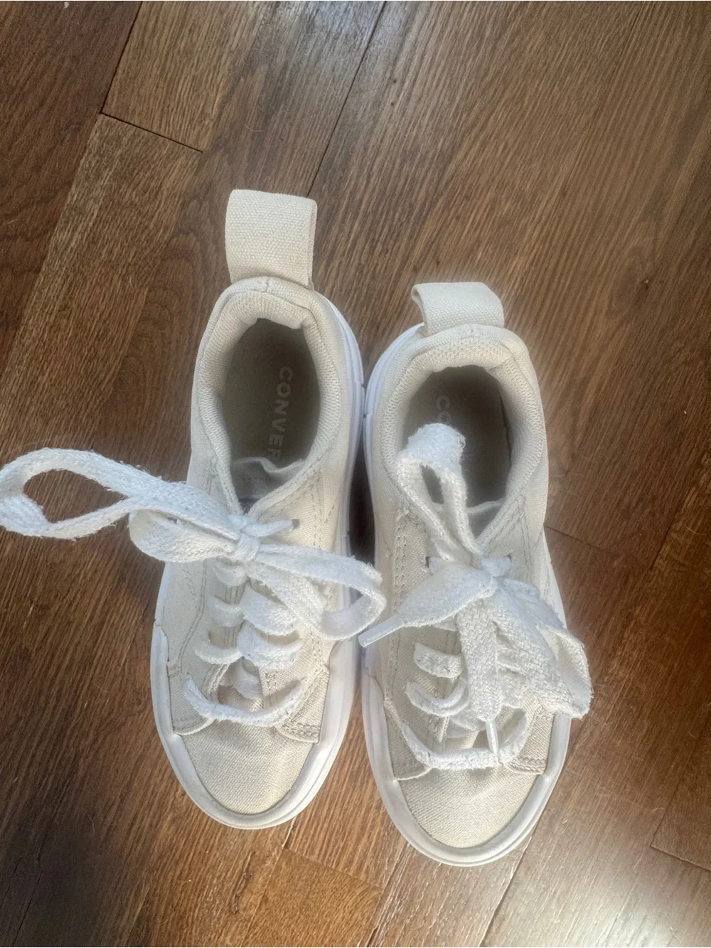 Converse Kids Cream Canvas Low-Top Sneakers